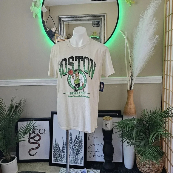 Boston Celtics NBA Basketball Fan Gear - Picture 7 of 7